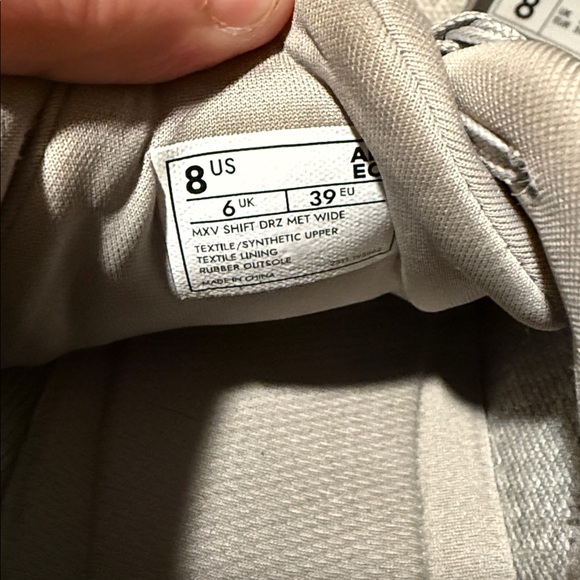 Abeo MXV Gray 8 Athletic Sneakers